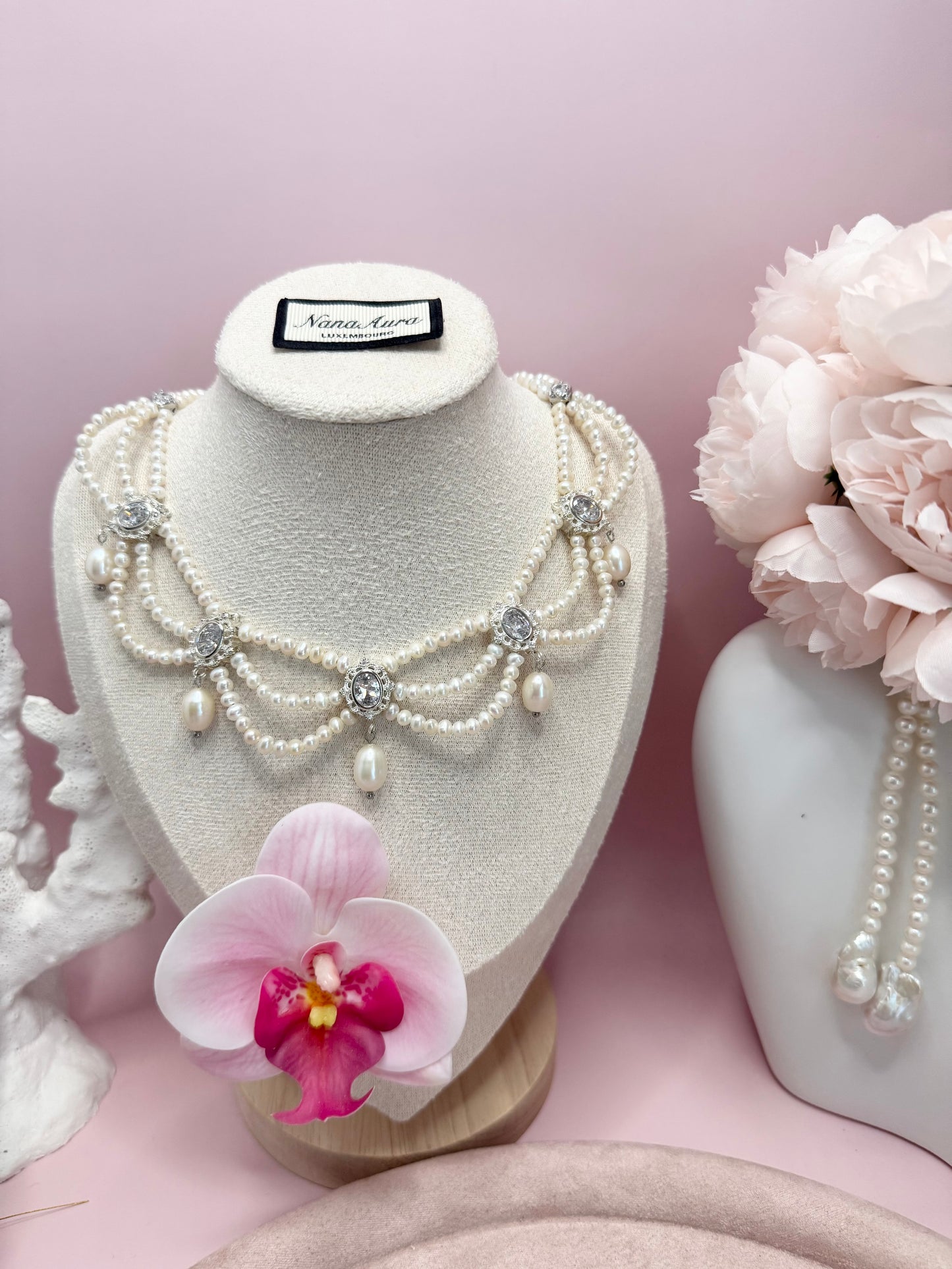 Elowen Lace Bridal Necklace