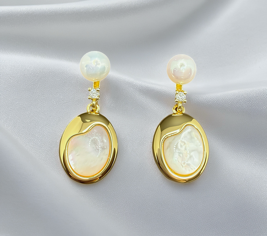 Aurélie Oval Earrings