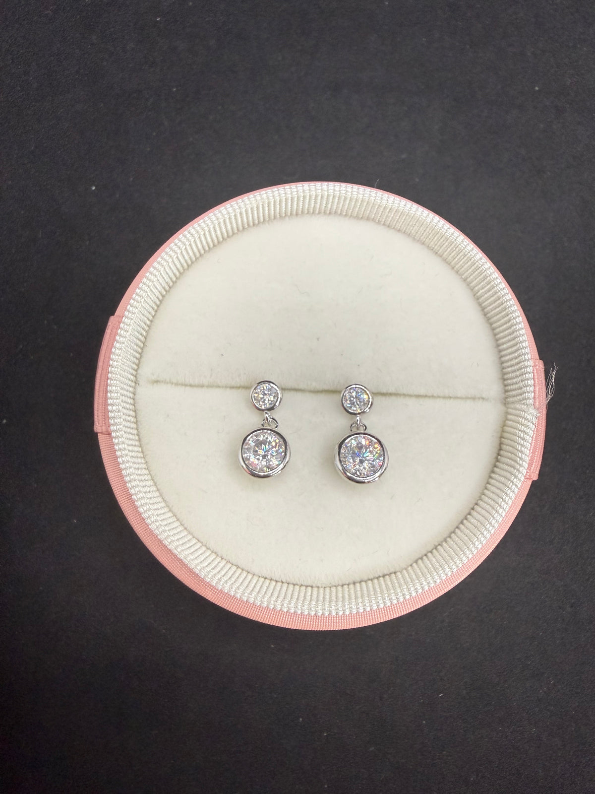 Lumi Duo Drop Studs