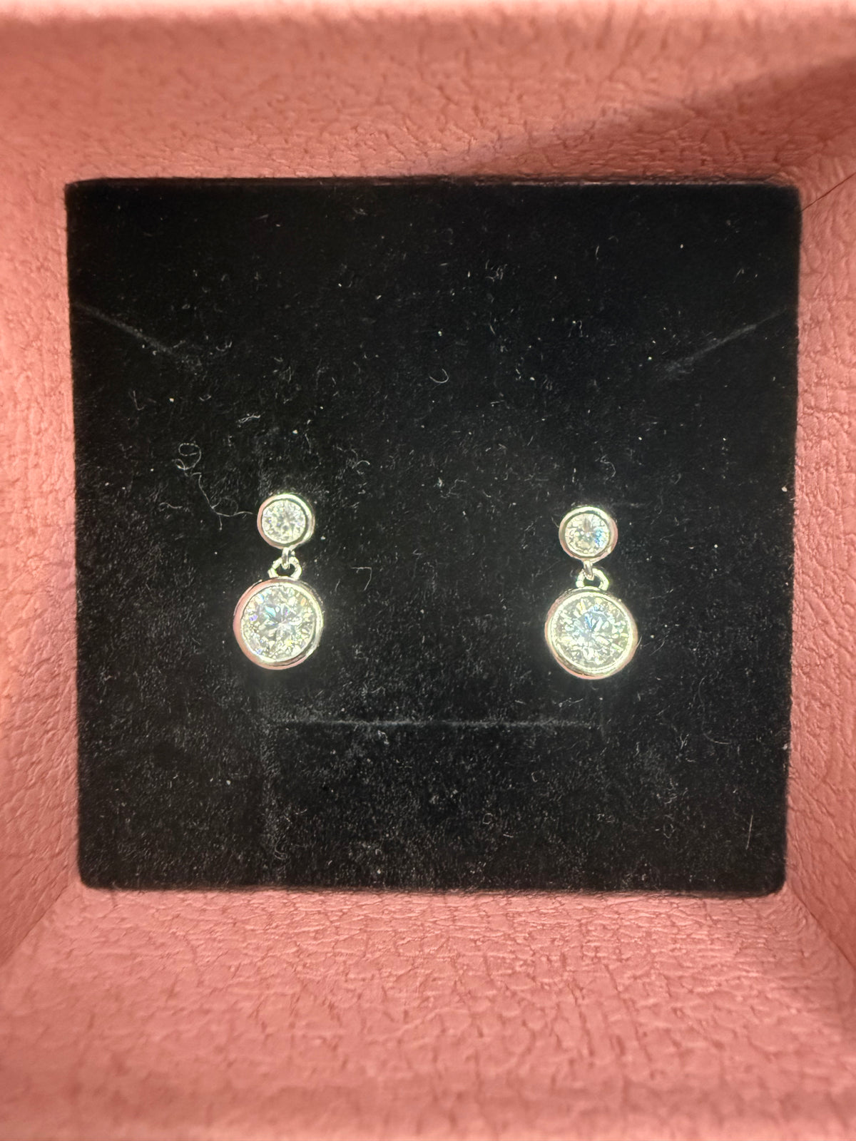 Lumi Duo Drop Studs