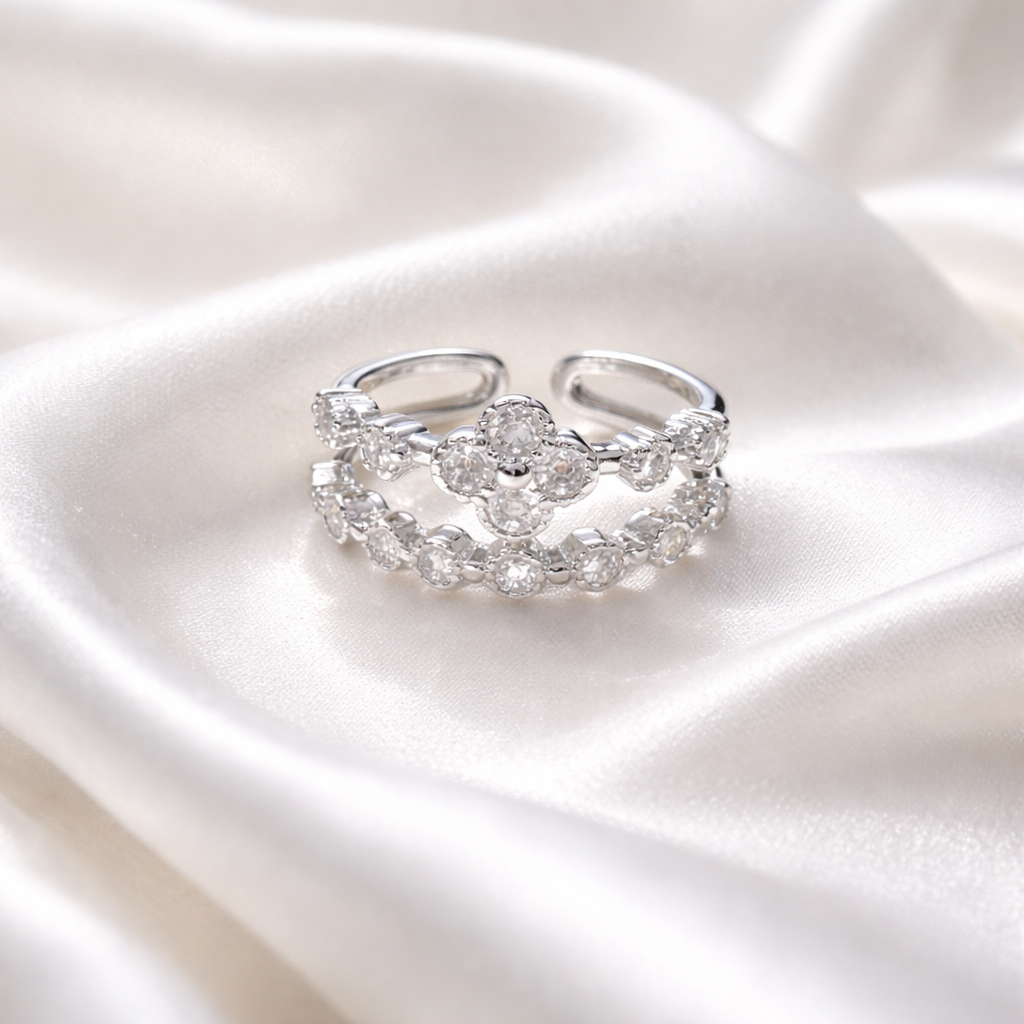 Double Layer Clover Ring