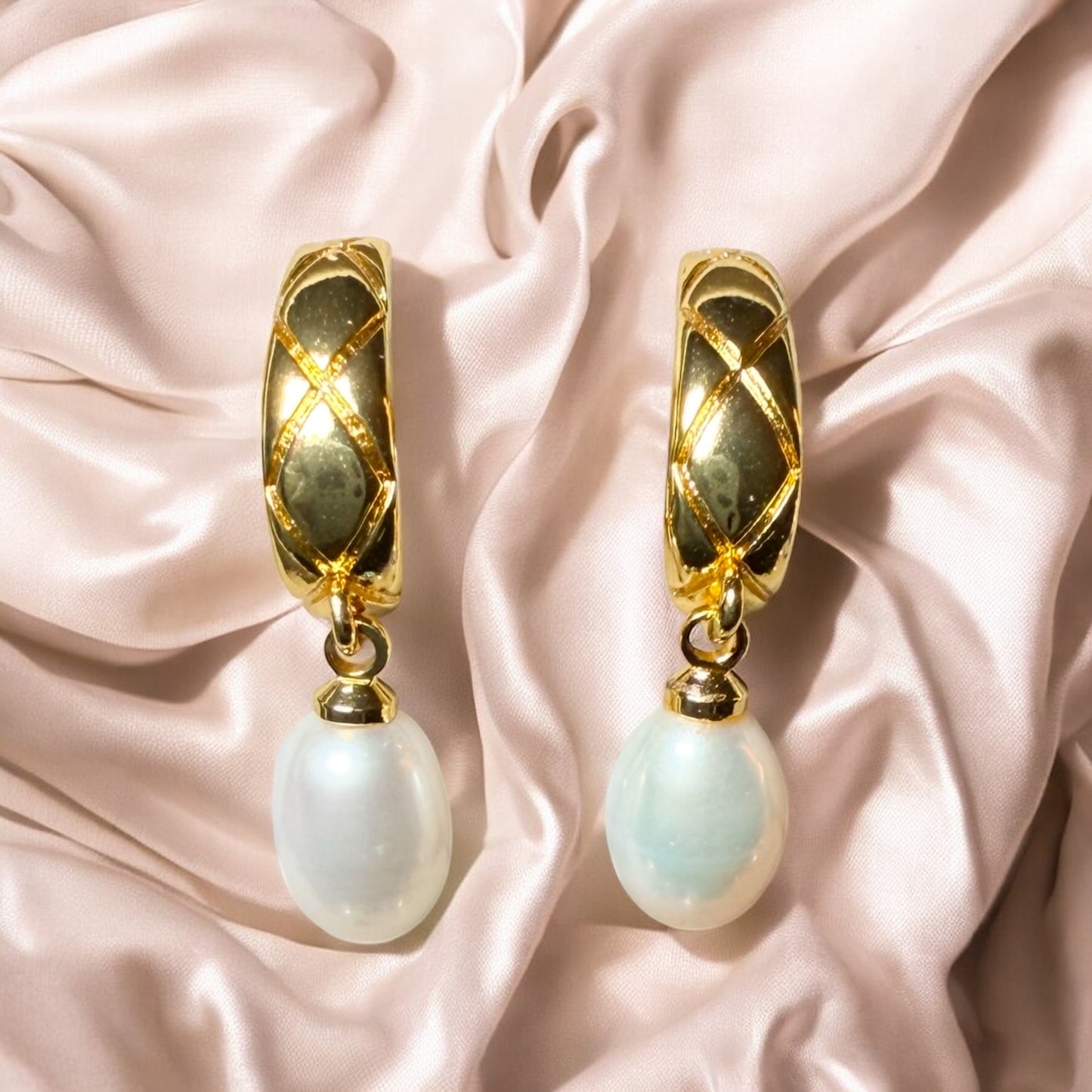 Heirloom Drop Pearls Earring