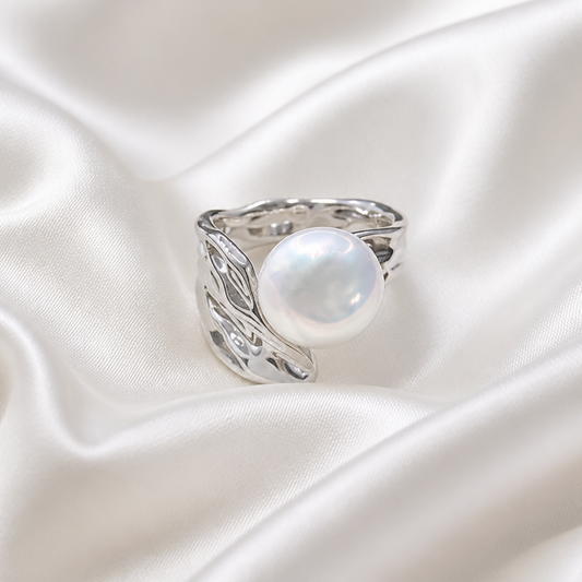 Wave Wrap Button Pearl Ring