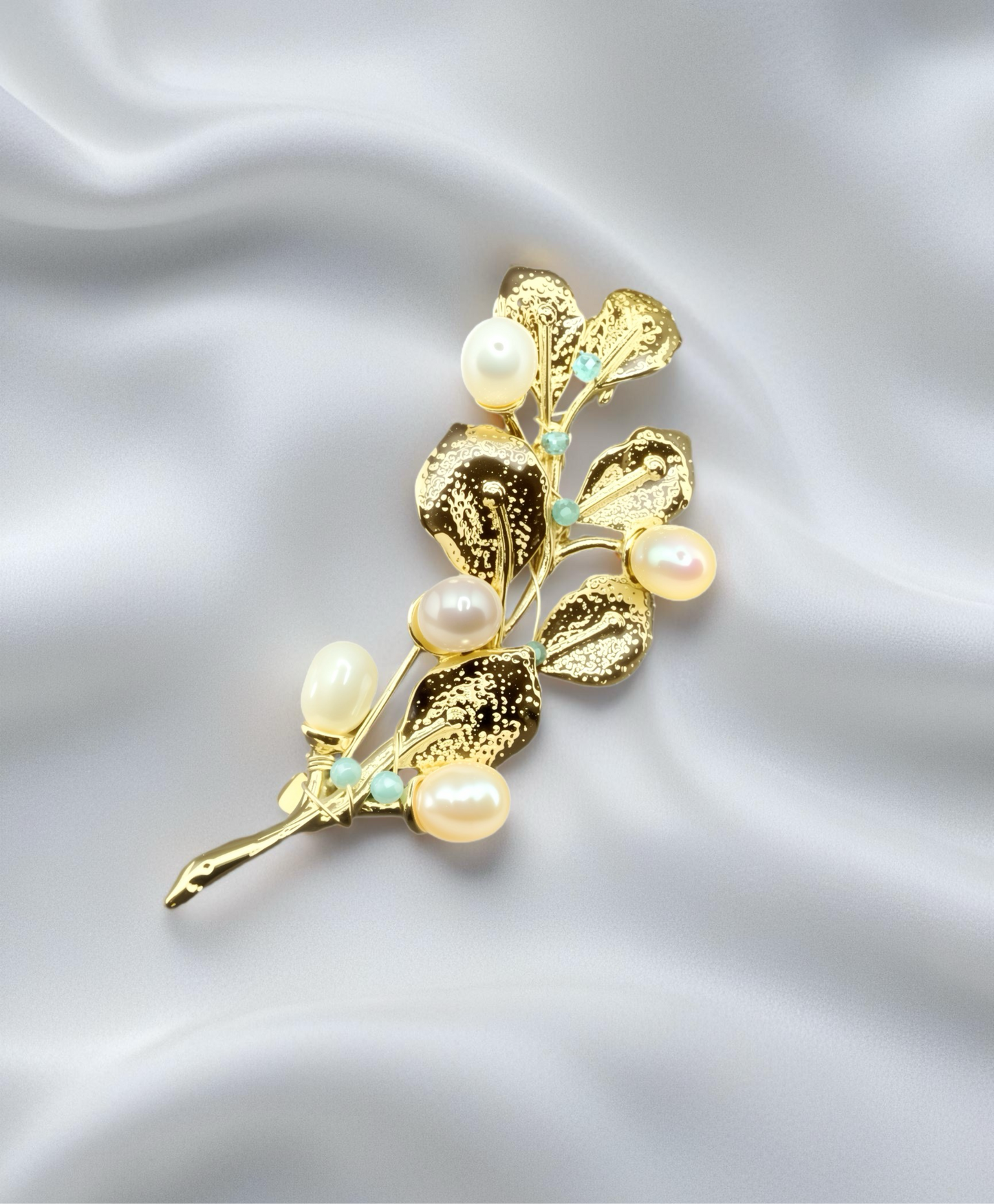 Leaf-Inspired Brooch