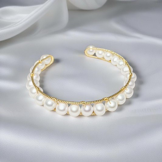 Golden Glow Handmade Natural Pearl Bangle