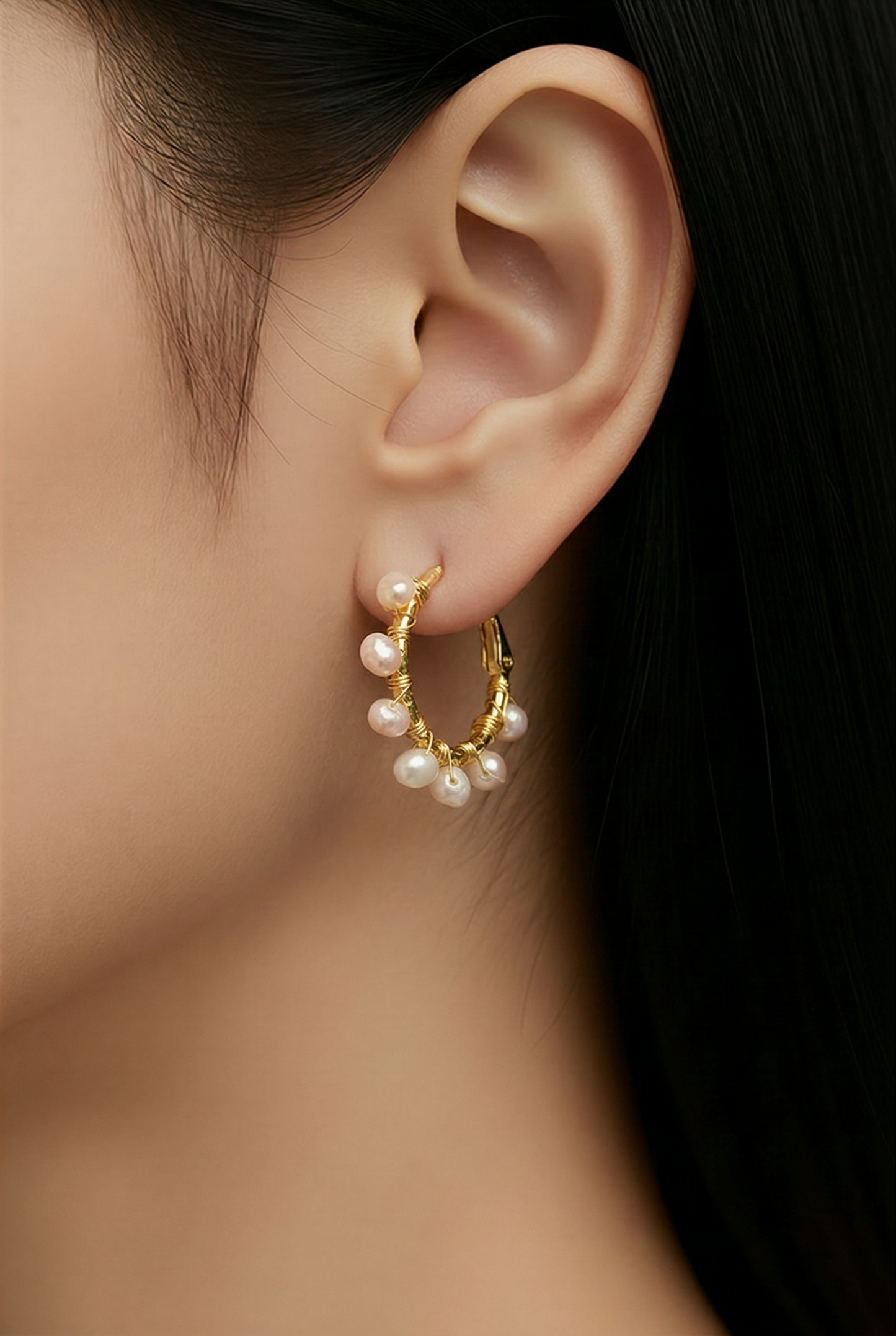 Elara Pearl Hoops