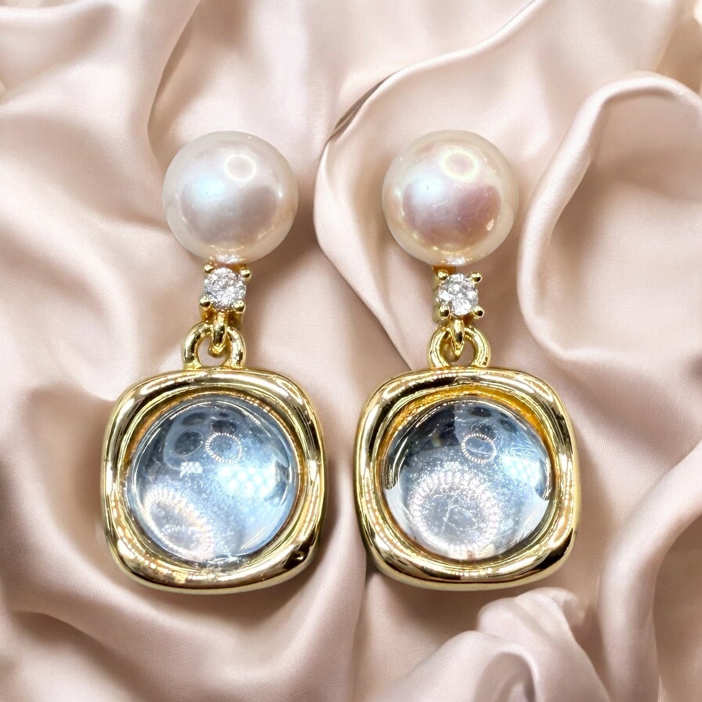 Wave Pearls Earrings - Multicolor