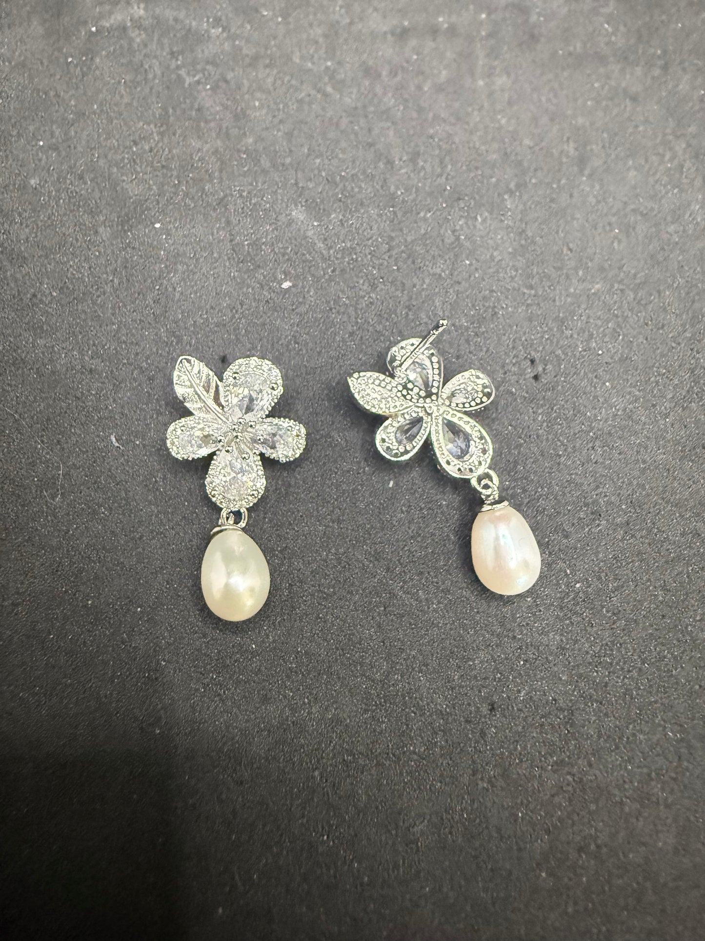 Liora Pearl Earrings