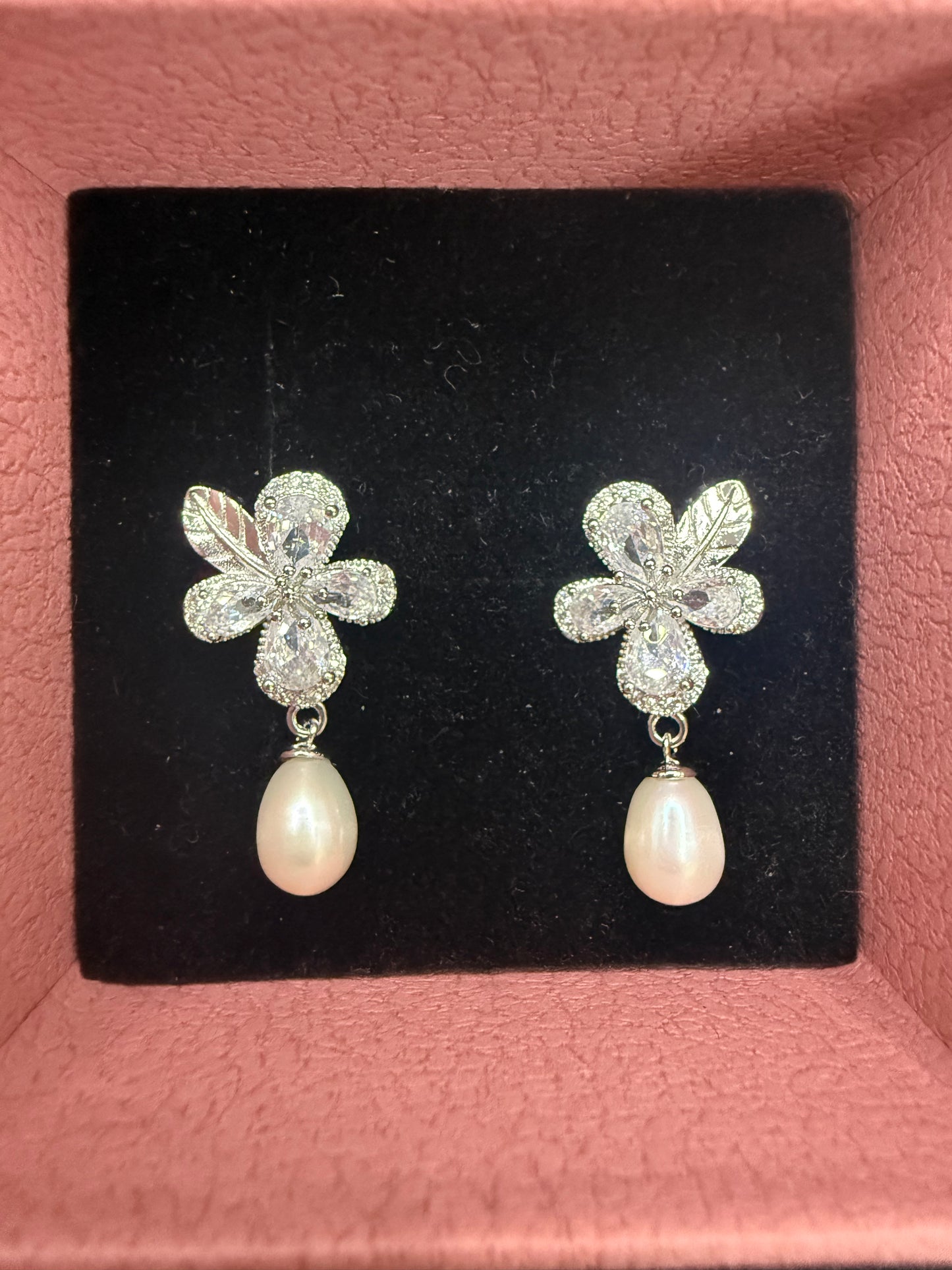 Liora Pearl Earrings