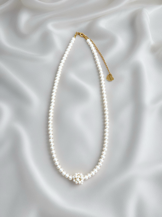 Pearl Bloom Necklace